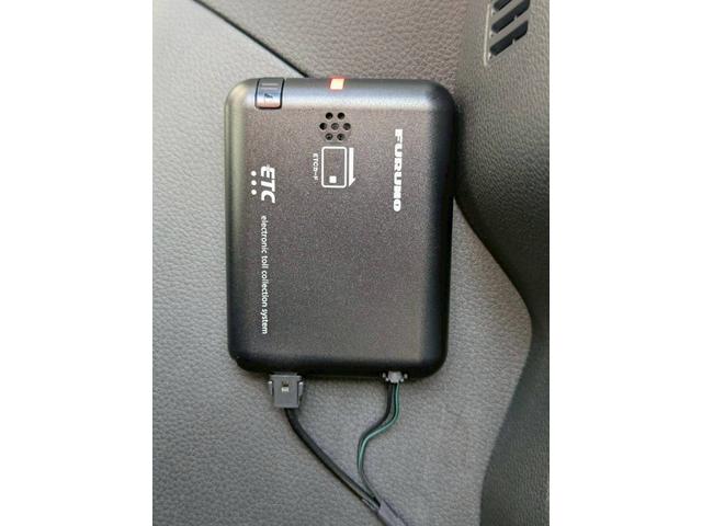 フリード エアー 純正ナビ/TV/バックカメラ/両側パワースライドドア/LEDヘッドライト/アダプティブクルーズコントロール/衝突被害軽減ブレーキ/車線維持支援システム/オートエアコン/シートヒーター(19枚目)