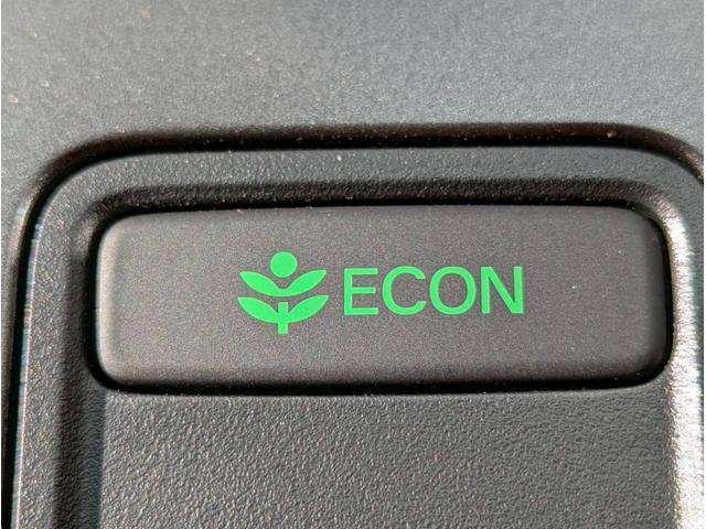 フリード エアー 純正ナビ/TV/バックカメラ/両側パワースライドドア/LEDヘッドライト/アダプティブクルーズコントロール/衝突被害軽減ブレーキ/車線維持支援システム/オートエアコン/シートヒーター(42枚目)