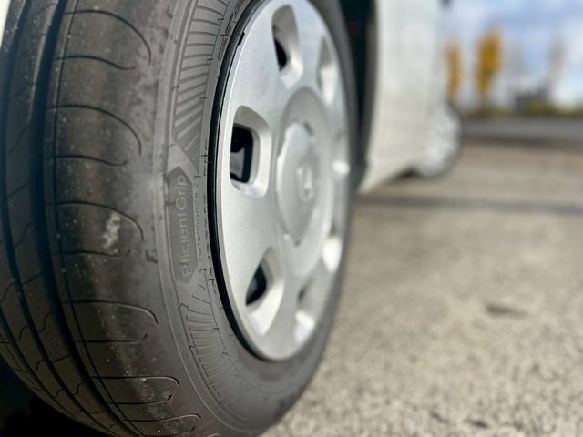 フリード エアー 純正ナビ/TV/バックカメラ/両側パワースライドドア/LEDヘッドライト/アダプティブクルーズコントロール/衝突被害軽減ブレーキ/車線維持支援システム/オートエアコン/シートヒーター(44枚目)