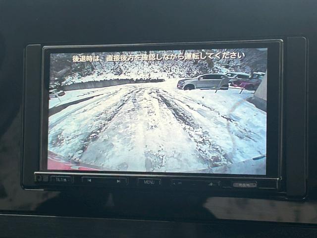 ノート Ｘ　ＦＯＵＲ　ナビ／バックカメラ／シートヒーター／ＥＴＣ／ステアリングヒーター／プッシュスタート／オートエアコン／オートブレーキホールド／ドラレコ／オートハイビーム／オートライト／ＵＳＢ／クリアランスソナー（10枚目）