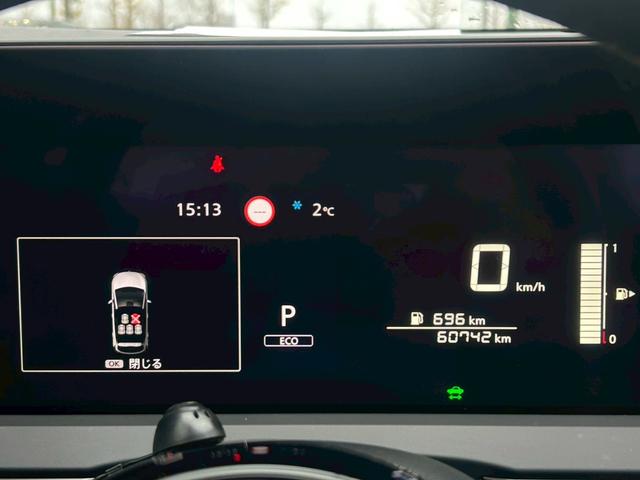 ノート Ｘ　ＦＯＵＲ　ナビ／バックカメラ／シートヒーター／ＥＴＣ／ステアリングヒーター／プッシュスタート／オートエアコン／オートブレーキホールド／ドラレコ／オートハイビーム／オートライト／ＵＳＢ／クリアランスソナー（16枚目）