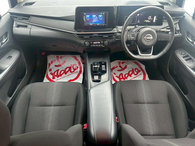 ノート Ｘ　ＦＯＵＲ　ナビ／バックカメラ／シートヒーター／ＥＴＣ／ステアリングヒーター／プッシュスタート／オートエアコン／オートブレーキホールド／ドラレコ／オートハイビーム／オートライト／ＵＳＢ／クリアランスソナー（17枚目）