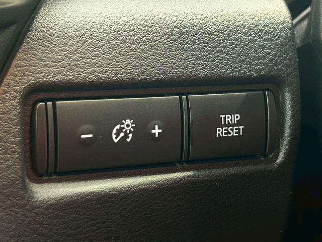 ノート Ｘ　ＦＯＵＲ　ナビ／バックカメラ／シートヒーター／ＥＴＣ／ステアリングヒーター／プッシュスタート／オートエアコン／オートブレーキホールド／ドラレコ／オートハイビーム／オートライト／ＵＳＢ／クリアランスソナー（37枚目）