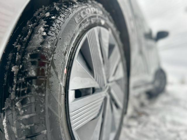 ノート Ｘ　ＦＯＵＲ　ナビ／バックカメラ／シートヒーター／ＥＴＣ／ステアリングヒーター／プッシュスタート／オートエアコン／オートブレーキホールド／ドラレコ／オートハイビーム／オートライト／ＵＳＢ／クリアランスソナー（42枚目）