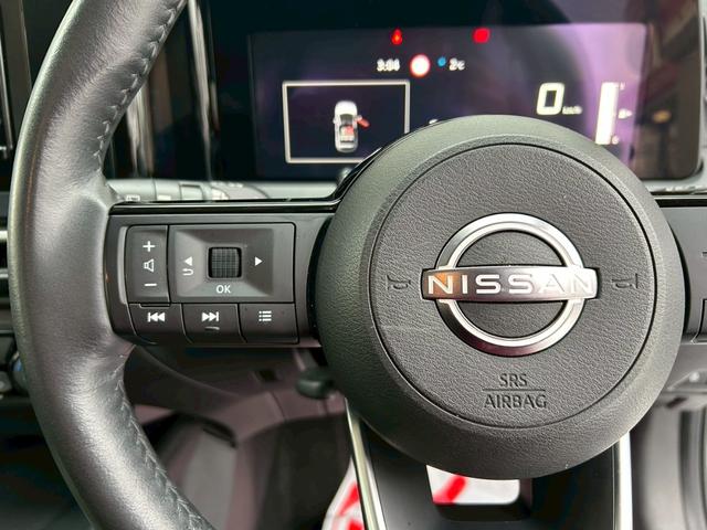 ノート X FOUR ナビ/バックカメラ/シートヒーター/ETC/ステアリングヒーター/スマートキー/オートエアコン/オートブレーキホールド/ドライブレコーダー/オートハイビーム/オートライト/USB/クリアランスソナー(7枚目)