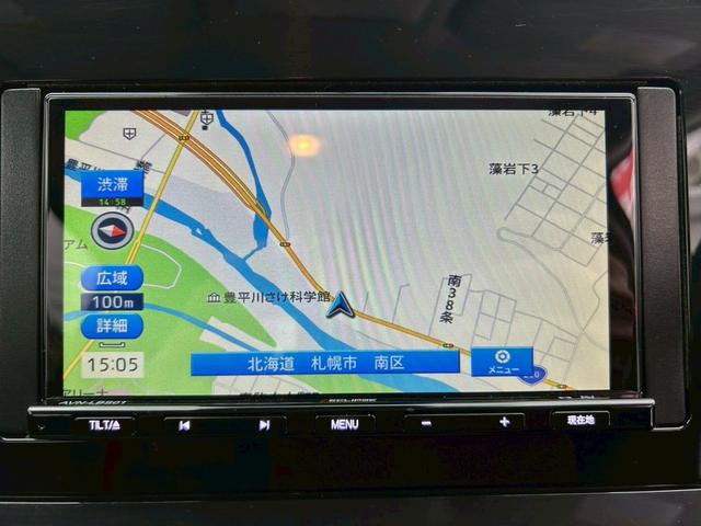 ノート X FOUR ナビ/バックカメラ/シートヒーター/ETC/ステアリングヒーター/スマートキー/オートエアコン/オートブレーキホールド/ドライブレコーダー/オートハイビーム/オートライト/USB/クリアランスソナー(11枚目)