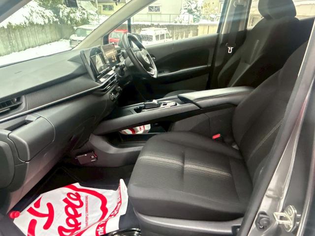 ノート X FOUR ナビ/バックカメラ/シートヒーター/ETC/ステアリングヒーター/スマートキー/オートエアコン/オートブレーキホールド/ドライブレコーダー/オートハイビーム/オートライト/USB/クリアランスソナー(34枚目)