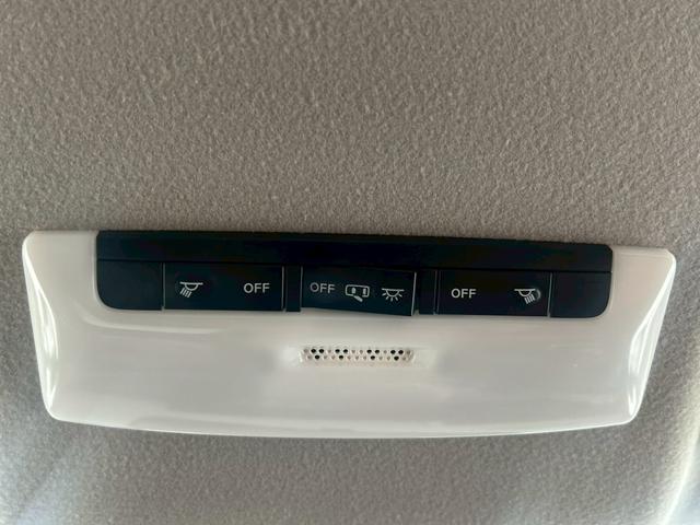 ノート X FOUR ナビ/バックカメラ/シートヒーター/ETC/ステアリングヒーター/スマートキー/オートエアコン/オートブレーキホールド/ドライブレコーダー/オートハイビーム/オートライト/USB/クリアランスソナー(40枚目)