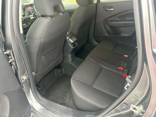 ノート Ｘ　ＦＯＵＲ　ナビ／バックカメラ／シートヒーター／ＥＴＣ／ステアリングヒーター／スマートキー／オートエアコン／オートブレーキホールド／ドラレコ／オートハイビーム／オートライト／ＵＳＢ／クリアランスソナー（29枚目）