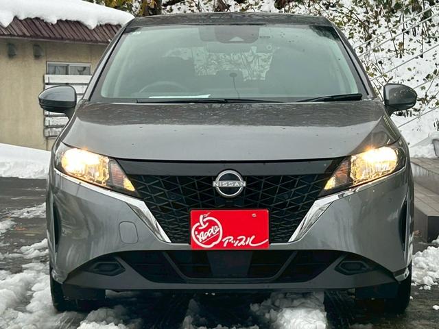 ノート Ｘ　ＦＯＵＲ　ナビ／バックカメラ／シートヒーター／ＥＴＣ／ステアリングヒーター／スマートキー／オートエアコン／オートブレーキホールド／ドラレコ／オートハイビーム／オートライト／ＵＳＢ／クリアランスソナー（41枚目）