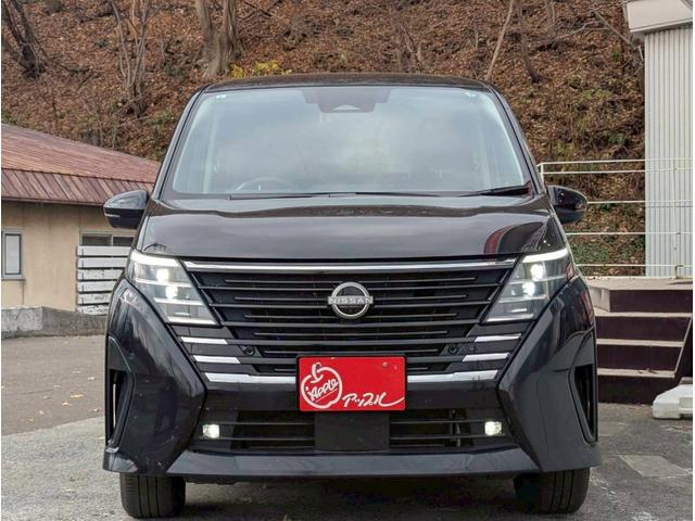 セレナ ハイウェイスターＶ　プロパイロット／純正ナビ／ＬＥＤヘッドライト／アラウンドビューモニター／両側パワースライドドア／デジタルインナーミラー／シートヒーター／ステアリングヒーター／純正アルミホイール／オートハイビーム（22枚目）