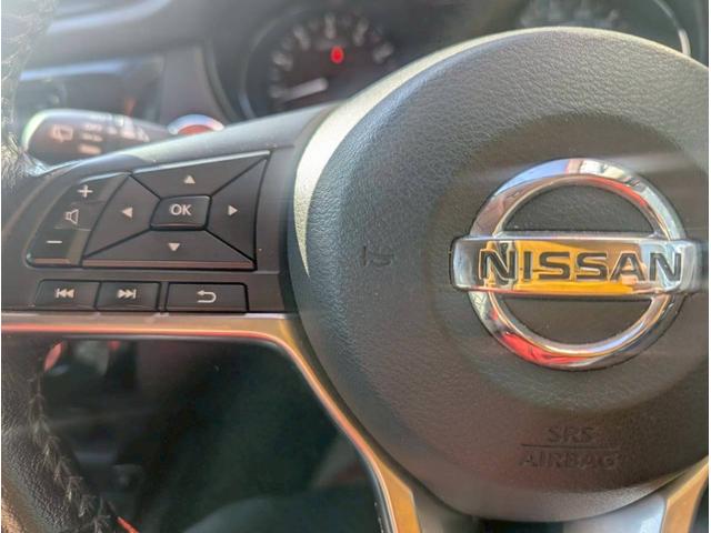 エクストレイル ２０Ｘｉ　プロパイロット／ＬＥＤヘッドライト／アラウンドビューモニター／パワーバックドア／スマートキー／プッシュスタート／シートヒーター／オートエアコン／４ＷＤ／横滑り防止（6枚目）