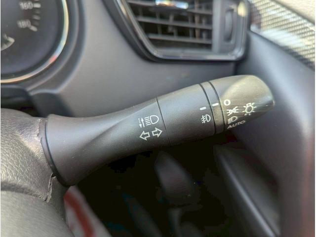 エクストレイル ２０Ｘｉ　プロパイロット／ＬＥＤヘッドライト／アラウンドビューモニター／パワーバックドア／スマートキー／プッシュスタート／シートヒーター／オートエアコン／４ＷＤ／横滑り防止（8枚目）