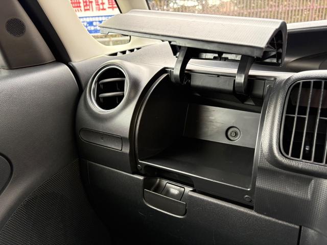 タント カスタムＸ　・車検９年６月・バッテリー新品交換済み・左側電動スライドドア・ＴＶ・エンジンスターター（35枚目）