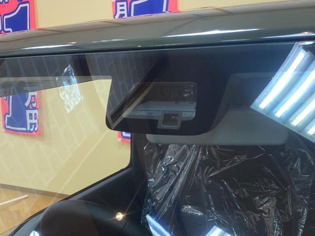 ジムニー ＸＣ　４ＷＤ　届出済未使用車　衝突軽減装置　オートライト　プッシュスタートボタン　ＬＥＤヘッドライト　アイドリングストップ　シートヒーター　オートエアコン　レーンアシスト　１６インチアルミホイール（11枚目）