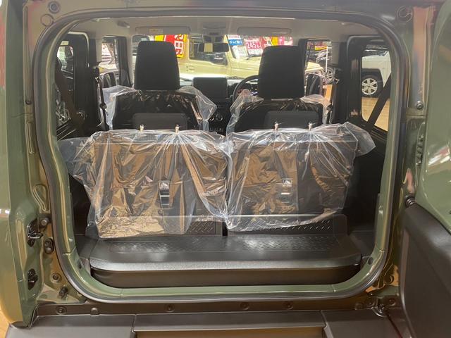 ジムニー ＸＣ　４ＷＤ　届出済未使用車　衝突軽減装置　オートライト　プッシュスタートボタン　ＬＥＤヘッドライト　アイドリングストップ　シートヒーター　オートエアコン　レーンアシスト　１６インチアルミホイール（15枚目）