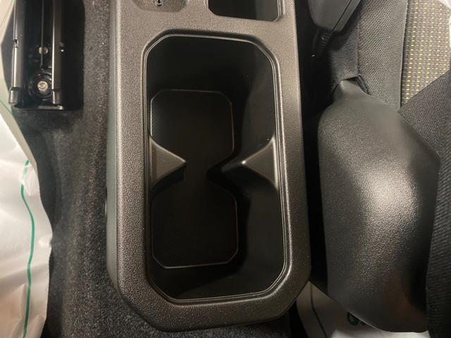 ジムニー ＸＣ　４ＷＤ　届出済未使用車　衝突軽減装置　オートライト　プッシュスタートボタン　ＬＥＤヘッドライト　アイドリングストップ　シートヒーター　オートエアコン　レーンアシスト　１６インチアルミホイール（69枚目）
