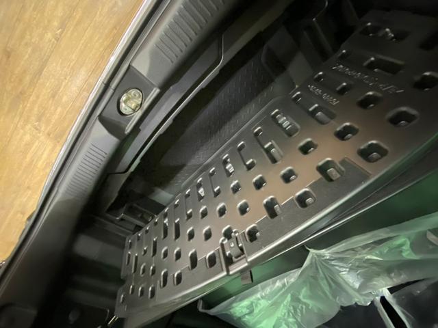 ハスラー タフワイルド　４ＷＤ　衝突軽減装置　スマートキー　クルーズコントロール　両席シートヒータ　ＬＥＤヘッドライト　バックカメラ　パーキングセンサー　プッシュスタートボタン　オートライト　アイドリングストップ（24枚目）