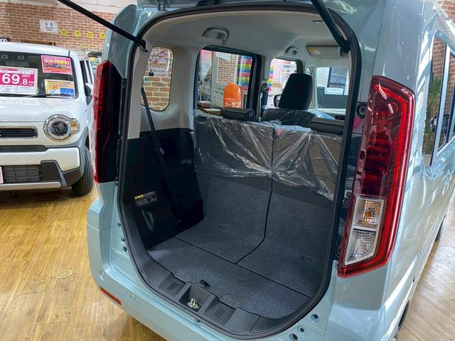 スペーシア ハイブリッドＧ　４ＷＤ　全方位カメラ付きナビゲーション　ＡＢＳ　オートエアコン　スライドドア　アイドリングストップ　スマートキー　運転席・助手席シートヒーター　プッシュスタートボタン　クリアランスソナー　ベンチシート（28枚目）
