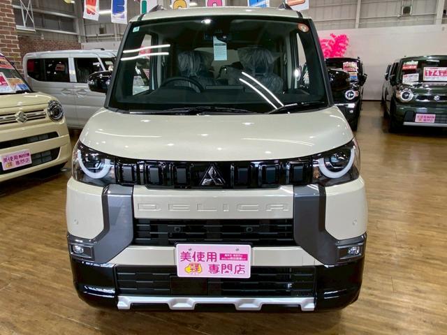 デリカミニ Ｔ　プレミアム　４ＷＤ　ターボ　アダプティクルーズコントロール　ヒルディセントコントロール　障害物センサー　レーンキープアシスト　アクセル踏み間違い防止装置　バックカメラ　オートマチックハイビーム　盗難防止装置（3枚目）