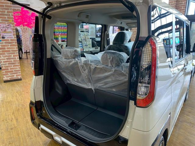 デリカミニ Ｔ　プレミアム　４ＷＤ　ターボ　アダプティクルーズコントロール　ヒルディセントコントロール　障害物センサー　レーンキープアシスト　アクセル踏み間違い防止装置　バックカメラ　オートマチックハイビーム　盗難防止装置（31枚目）