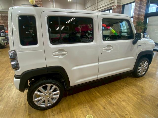 ハスラー ハイブリッドＧ　４ＷＤ　社外ナビ　ヒルディセントコントロール　アダプティクルーズコントロール　レーンキープアシスト　障害物センサー　ＬＥＤヘッドライト　衝突被害軽減ブレーキ　アクセル踏み間違い防止装置　スマートキー（4枚目）