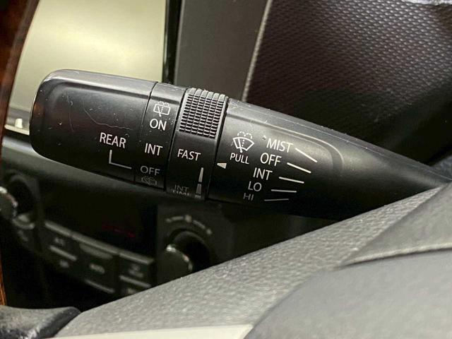 スイフト ＸＧ－ＤＪＥ　４ＷＤ　社外ナビゲーション　スマートキー　プッシュスタート　アイドリングストップ　運転席・助手席シートヒーター　電動格納ミラー　盗難防止システム　衝突安全ボディ　オートエアコン　バニティミラー（29枚目）