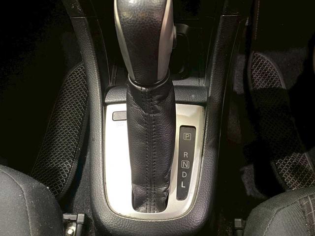 スイフト ＸＧ－ＤＪＥ　４ＷＤ　社外ナビゲーション　スマートキー　プッシュスタート　アイドリングストップ　運転席・助手席シートヒーター　電動格納ミラー　盗難防止システム　衝突安全ボディ　オートエアコン　バニティミラー（35枚目）