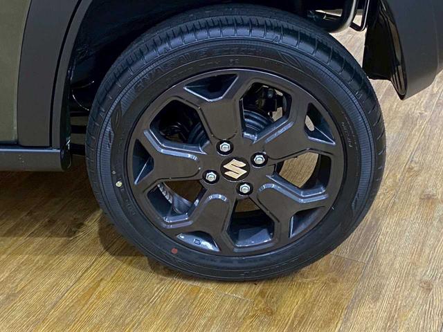 ハスラー タフワイルド　４ＷＤ　届出済未使用車　スマートキー　クルーズコントロール　ステアリングリモコン　運転席・助手席シートヒーター　ＬＥＤヘッドライト　衝突被害軽減ブレーキ（10枚目）