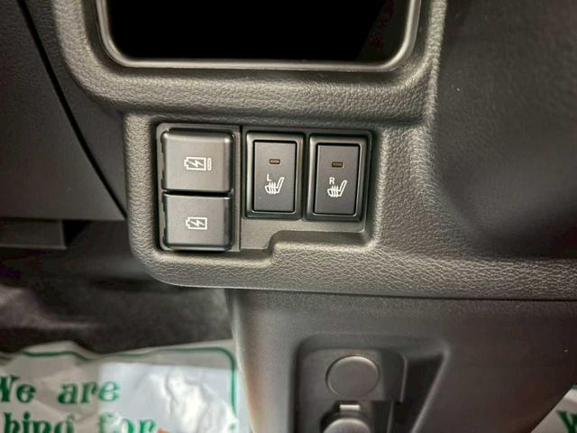 ワゴンＲスマイル ハイブリッドＸ　４ＷＤ　運転席・助手席パワースライドドア　レーンキープアシスト　障害物センサー　アクセル踏み間違い防止装置　オートマチックハイビーム　盗難防止装置　運転席・助手席シートヒーター　スマートキー　ＡＢＳ（29枚目）