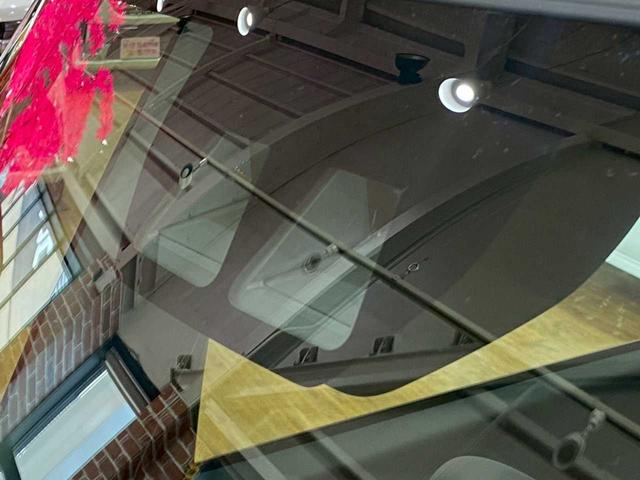 タント カスタムRS 4WD 両側電動スライドドア バックカメラ 衝突被害軽減ブレーキ レーンキープアシスト 横滑り防止装置 運転席・助手席シートヒーター 障害物センサー オートマチックハイビーム(9枚目)