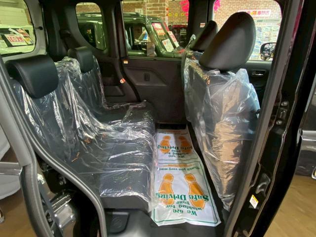 タント カスタムRS 4WD 両側電動スライドドア バックカメラ 衝突被害軽減ブレーキ レーンキープアシスト 横滑り防止装置 運転席・助手席シートヒーター 障害物センサー オートマチックハイビーム(18枚目)