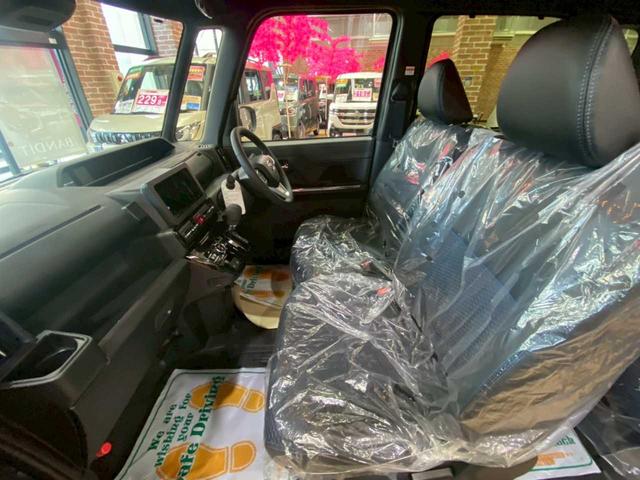 タント カスタムRS 4WD 両側電動スライドドア バックカメラ 衝突被害軽減ブレーキ レーンキープアシスト 横滑り防止装置 運転席・助手席シートヒーター 障害物センサー オートマチックハイビーム(22枚目)