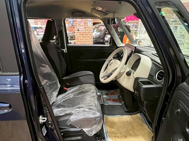 ワゴンＲスマイル ハイブリッドＳ　２トーンルーフパッケージ装着車　４ＷＤ　全方位カメラ付きナビ　ＤＶＤ・ＣＤ　助手席側電動スライドドア　アイドリングストップ　両席シートヒーター　スマートキー　プッシュスタート　オートライトシステム（23枚目）