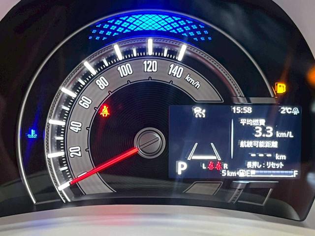 ワゴンＲスマイル ハイブリッドＳ　２トーンルーフパッケージ装着車　４ＷＤ　全方位カメラ付きナビ　ＤＶＤ・ＣＤ　助手席側電動スライドドア　アイドリングストップ　両席シートヒーター　スマートキー　プッシュスタート　オートライトシステム（27枚目）