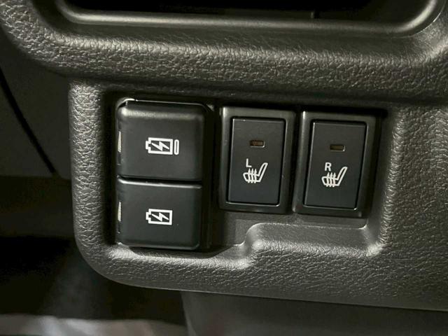 ワゴンＲスマイル ハイブリッドＳ　２トーンルーフパッケージ装着車　４ＷＤ　全方位カメラ付きナビ　ＤＶＤ・ＣＤ　助手席側電動スライドドア　アイドリングストップ　両席シートヒーター　スマートキー　プッシュスタート　オートライトシステム（43枚目）