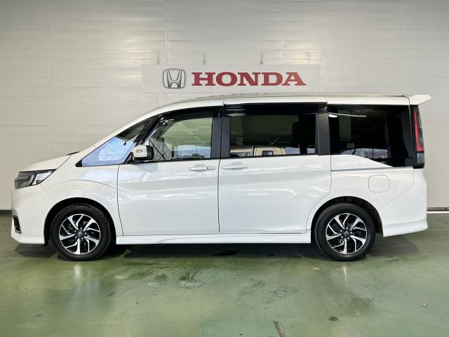 ステップワゴンスパーダ スパーダホンダセンシング　車検整備付　純正９インチナビ　ドラレコ　フルセグ　リアカメラ　ＥＴＣ（5枚目）