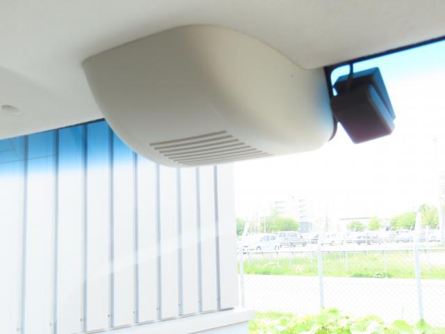 N-BOX L ホンダセンシング・純正ナビ・リアカメラ・4WD(2枚目)