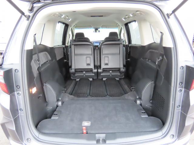 オデッセイハイブリッド ハイブリッドアブソルート・ホンダセンシング　車検整備付　純正ナビ　夏冬タイヤ付　ＴＶフル　リアカメラ　ＥＴＣ（22枚目）