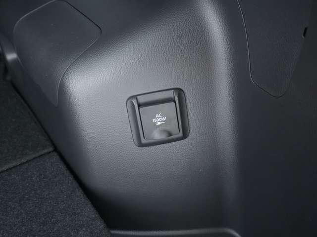 エクリプスクロスPHEV P 電気温水式ヒーター 電動サンルーフ ルーフレール スカッフプレート マルチアラウンドモニター電動シート 純正スマホ連携ナビ 1500W給電 ヘッドアップディスプレイ(7枚目)