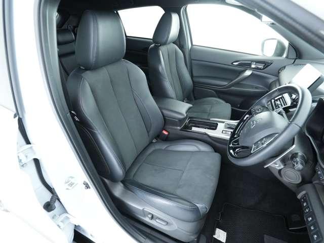 エクリプスクロス ブラックエディション 電動サンルーフ 純正スマホ連携8インチナビ マルチアラウンドモニター ヘッドアップディスプレイ 電動リアゲート ハーフレザーシート ブラインドスポットモニター(7枚目)