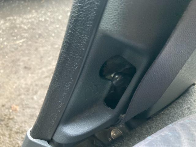 アトレーワゴン カスタムターボＲＳ　４ＷＤ・電動格納ミラー・ＨＩＤヘットライト・塩害塗装済・純正１３インチアルミホイール・スタットレスタイヤ（31枚目）