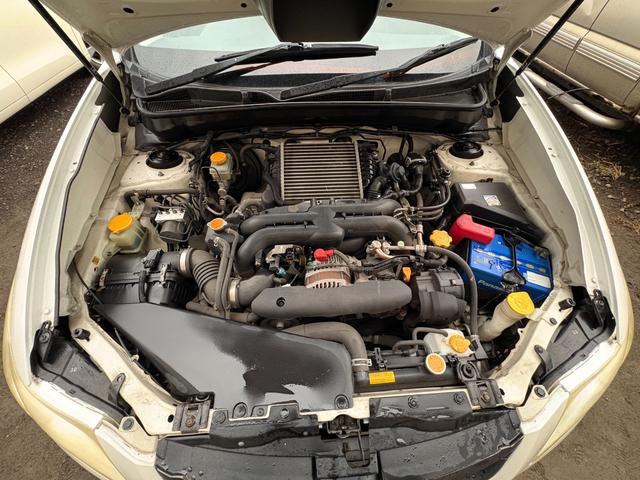 エクシーガ ２．０ＧＴ　４ＷＤ・９万キロ台・社外ＨＤＤナビ・フルセグＴＶ・バックカメラ・フリップダウンモニター・エンジンスターター・ＥＴＣ・Ｂｌｕｅｔｏｏｔｈ接続・ＳＩドライブ・ハーフレザーシート・車検整備付き（18枚目）