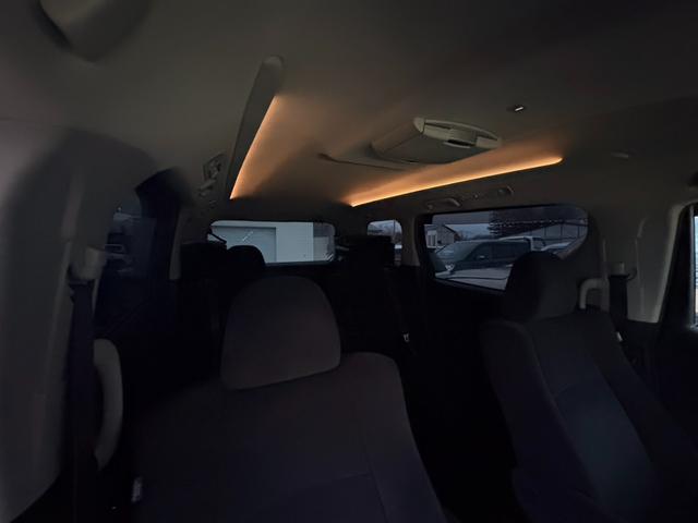 ヴェルファイア ２．４Ｚ　プラチナムセレクション　４ＷＤ・７人乗り・両側電動パワースライドドア・ＥＴＣ・ＨＩＤヘットライト・オットマンパワーバックドア・フリップダウンモニター・社外ナビ・ＴＶ・車検整備付き（56枚目）