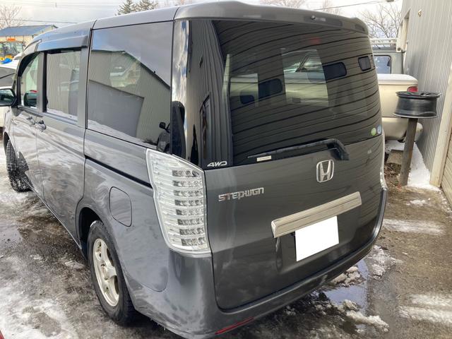 ステップワゴン Ｇ　Ｌパッケージ　４ＷＤ・スマーキー・両側電動パワースライドドア・社外テールランプ（6枚目）