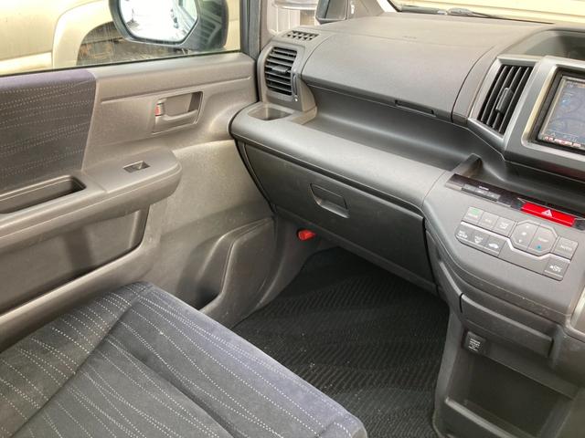 ステップワゴン Ｇ　Ｌパッケージ　４ＷＤ・スマーキー・両側電動パワースライドドア・社外テールランプ（27枚目）