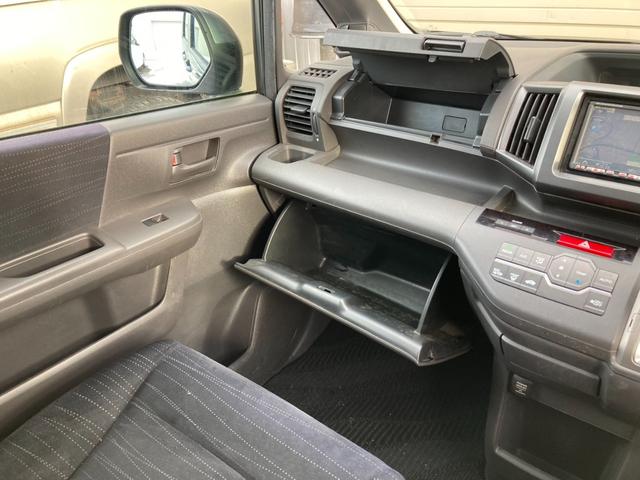 ステップワゴン Ｇ　Ｌパッケージ　４ＷＤ・スマーキー・両側電動パワースライドドア・社外テールランプ（28枚目）