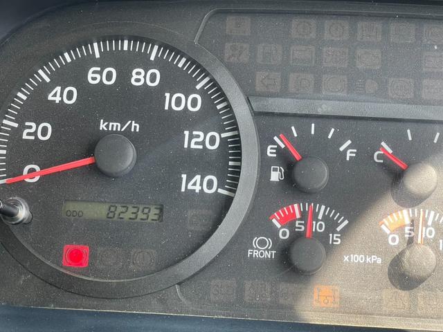 ヒノレンジャー 　４トンダンプ　フル装備　ＥＴＣ　６ＭＴ　車検令和７年１１月　走行８．２万キロ　ディーゼル　５１００ｃｃ　積載３，４５０ｋｇ　３人乗り（49枚目）