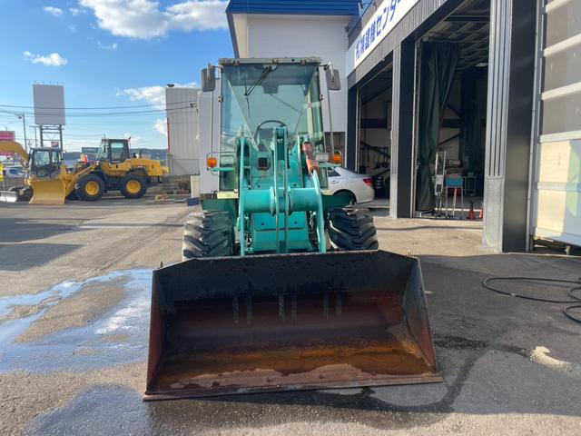 日本 ヤンマー V4-6 0.5立米 バケット幅169cm アワーメーター215時間(9枚目)