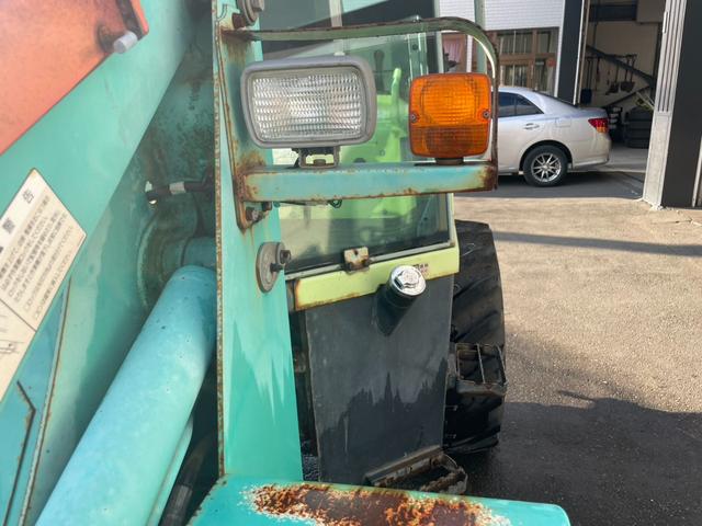 日本 ヤンマー V4-6 0.5立米 バケット幅169cm アワーメーター215時間(21枚目)